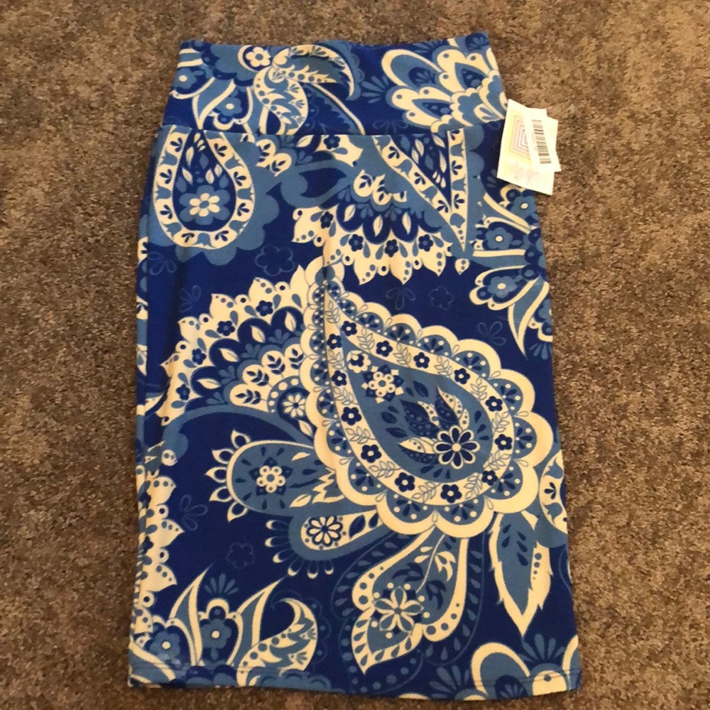 LuLaRoe Cassie Skirt